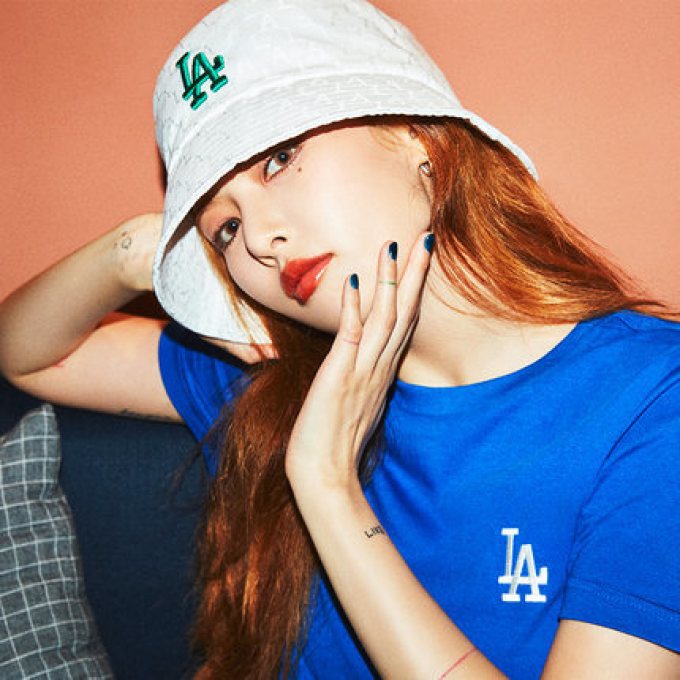 mlb经典老花焕然新生泫雅亲身演绎价格亲民出乎意料已开售