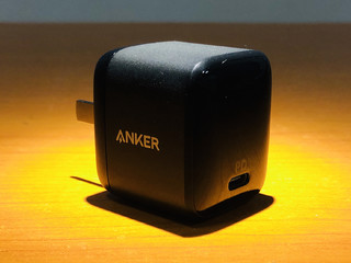 Anker GaN PD1充电头