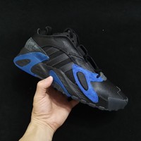 迟到的，adidas三叶草STREETBALL运动鞋晒单。