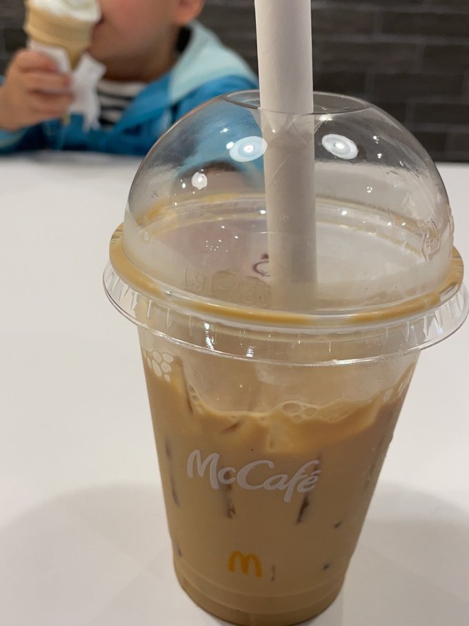 麦当劳即饮咖啡怎么样 兑换的冰拿铁,整了大半杯冰_什么值得买