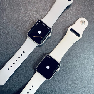 两个人两块表- Apple Watch