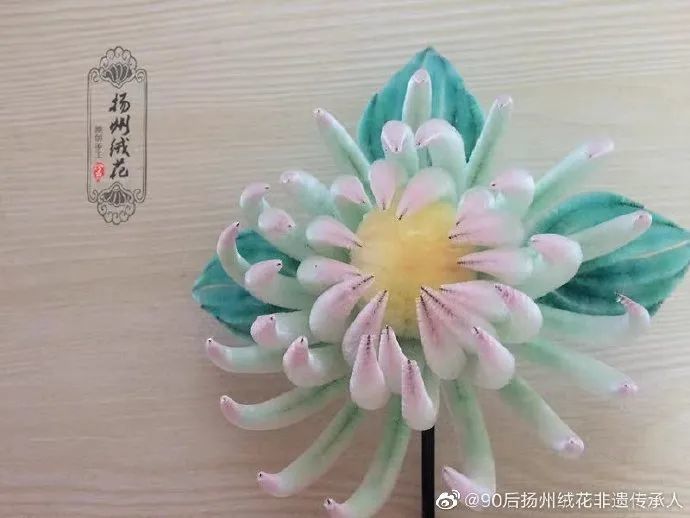 惊艳！中国姑娘火到海外！是90后非遗传承人，惹王菊和《延禧攻略》纷纷call：绒花不败，春风常在！