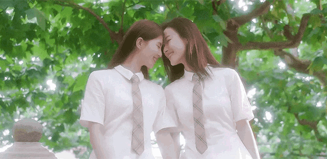 跟着热播剧学穿搭 篇一：倪妮《流金岁月》穿搭攻略！多图预警！建议收藏！