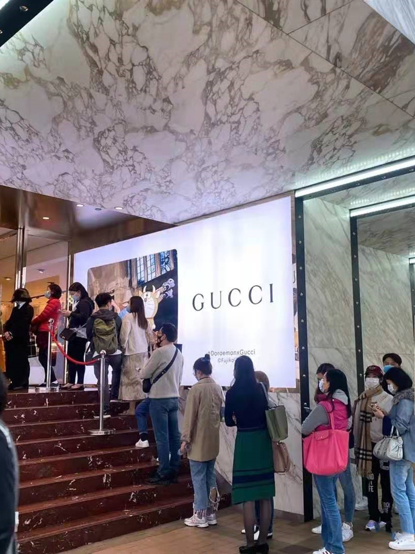 海港城前排长龙疯狂抢货，只因Gucci 3月9日将再涨价？ 