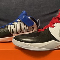 红蓝白黑银五种颜色，Nike Team Hustle D 9童鞋