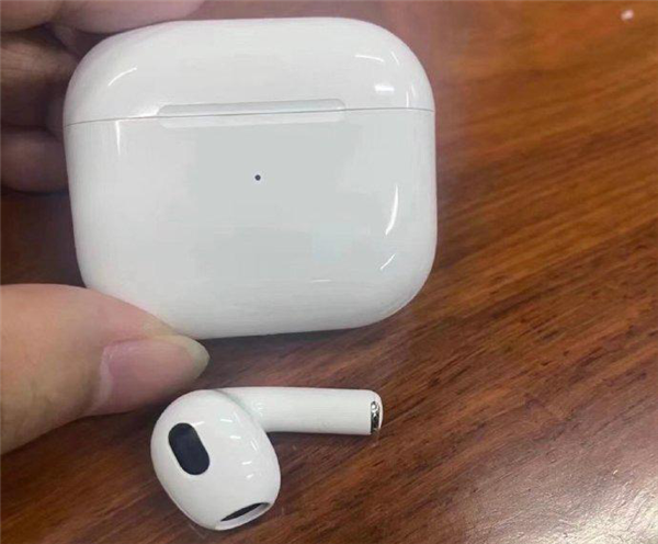 AirPods 3 物料已开始出货，外观大改动，有望加入ANC主动降噪功能