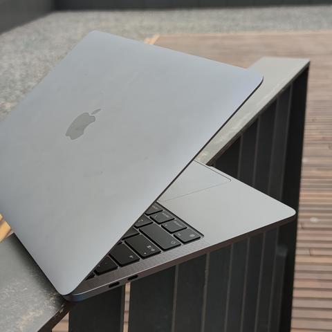 Macbook Pro M1版上手，它更适合摄影爱好者