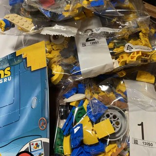 LEGO乐高 75551玩变小黄人 
