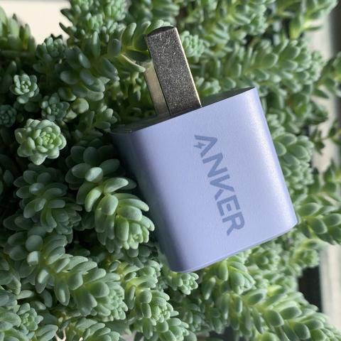 插头不嫌多，小巧实用最关键！anker 20W充电插头