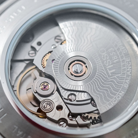 被人诟病的天梭“塑料”机芯