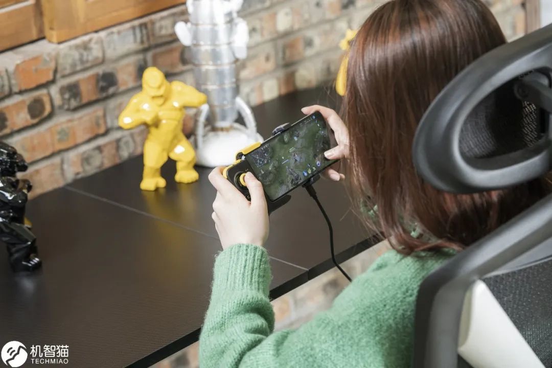 iQOO Neo5抢先体验：它可能比“游戏手机”更适合玩游戏