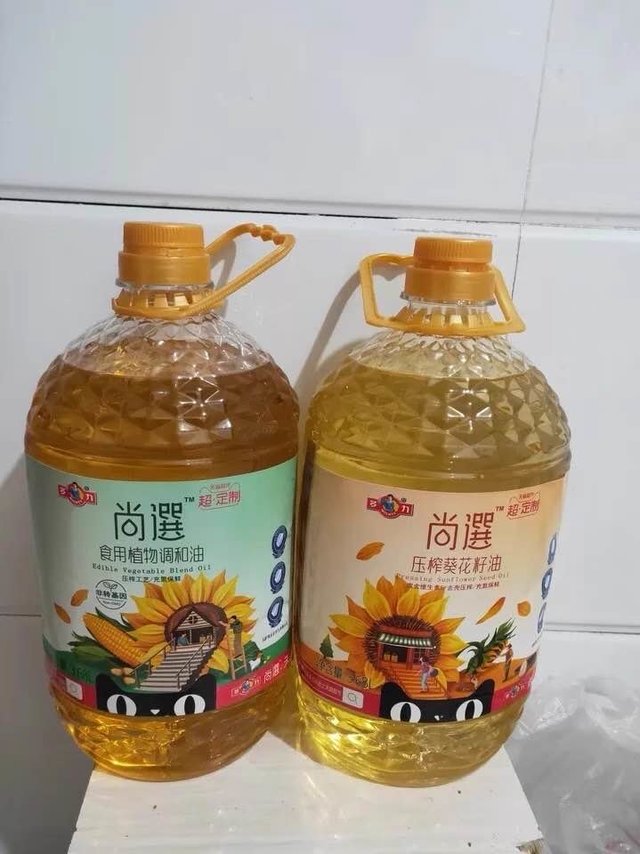 超值神价食用油，多力，物美价廉