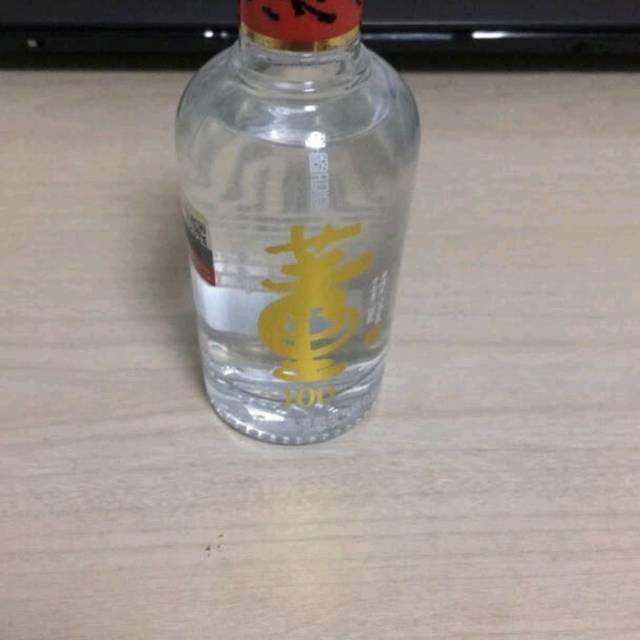 天猫阳光农场兑换的一瓶小董酒