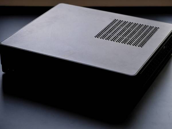 北欧设计，小巧紧凑的itx机箱