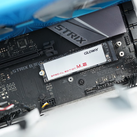 光威骁将NVMe 240G SSD国产主控芯片组合性能强