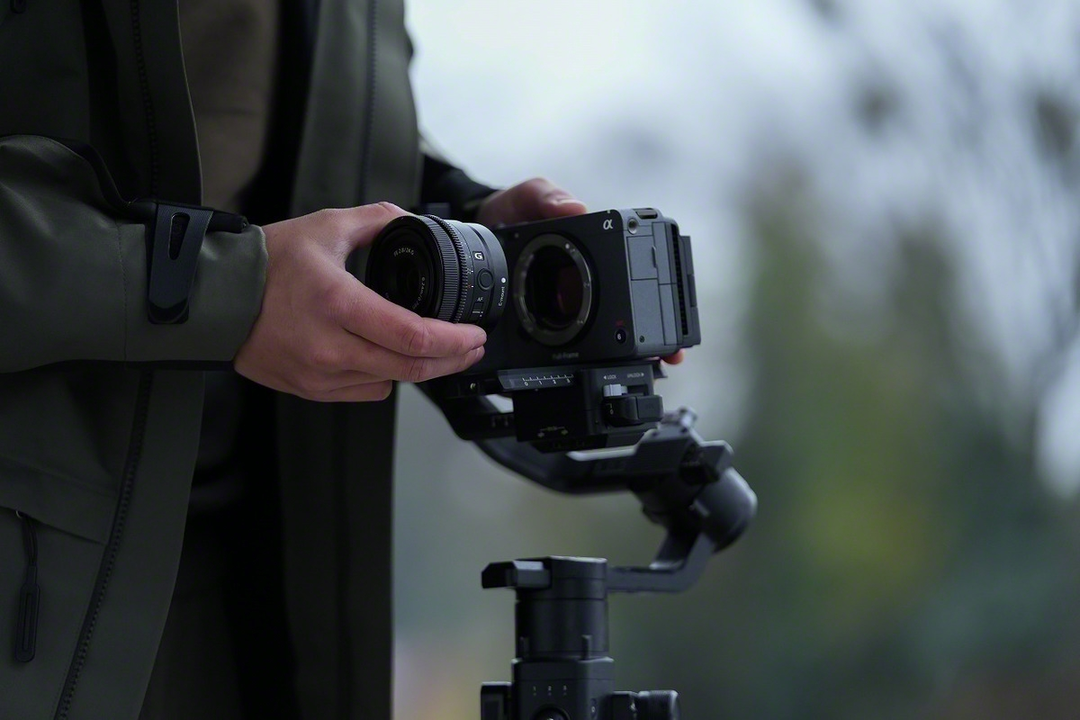 售价不到五千，索尼发布50mm、40mm和24mm三支全画幅G镜头