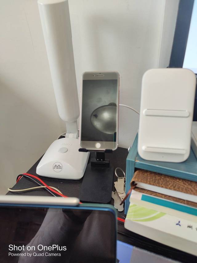 办公好助手之手机支架