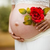 从怀孕到生产一条妊娠纹都没长过，我究竟做了什么？