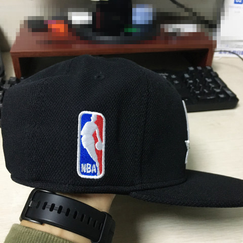 晒物一番-NBA马刺队棒球帽-天梭特供版