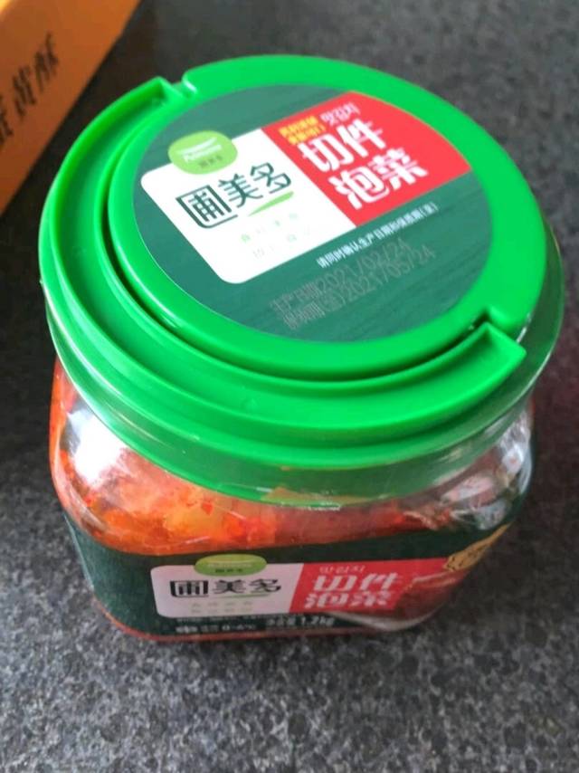 口感很新鲜，味道酸甜辣