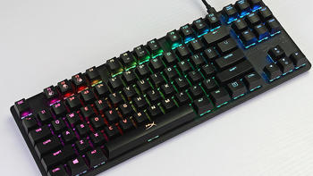 HyperX起源竞技版RGB游戏机械键盘，理想的游戏搭档