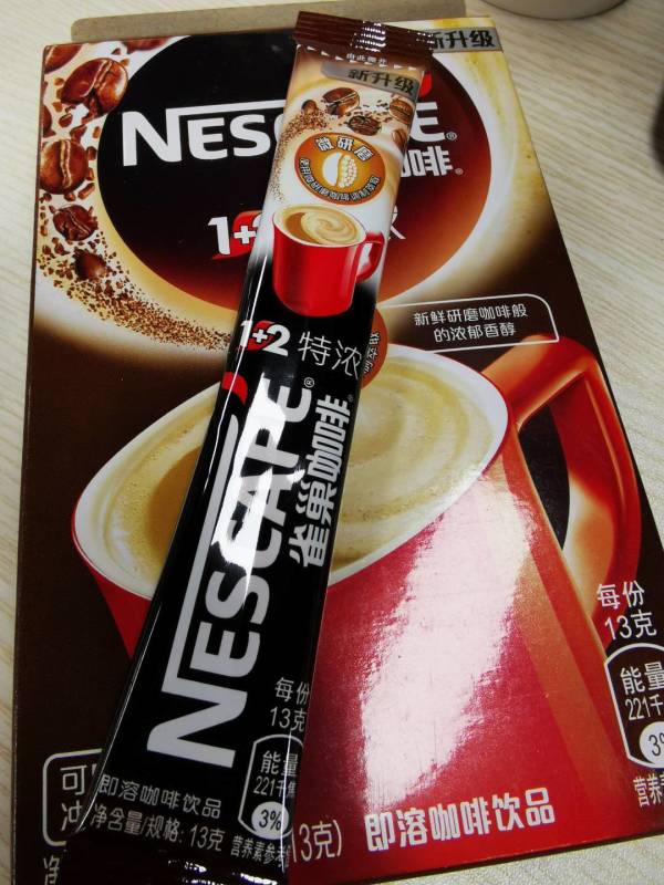 nestlé雀巢12特浓意式浓醇低糖速溶咖啡13g7条