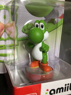 任天堂amiibo小恐龙耀西