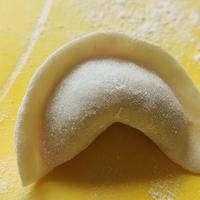 宝宝辅食水饺怎么做好吃，常用馅料制作及水饺皮做法图解！