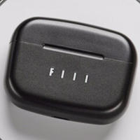 FIIL CC Pro 正式开售，新增多场景降噪、无线充电、入耳检测功能