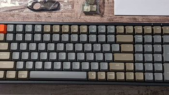 Keychron K4 无线机械键盘高适用性，整体质感更优异！