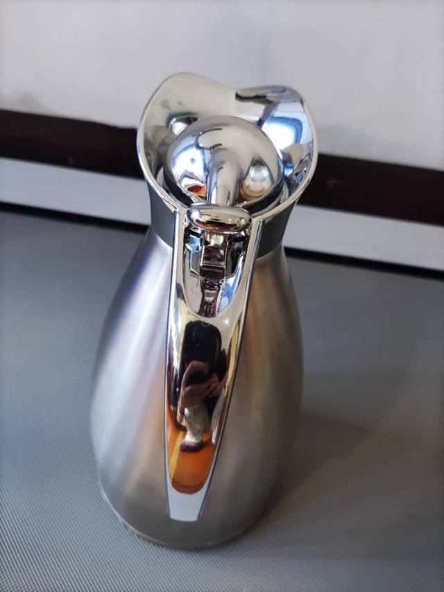 这个保温壶颜值不错