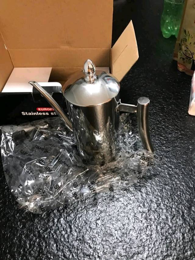 油壶拿在手里有很有分量