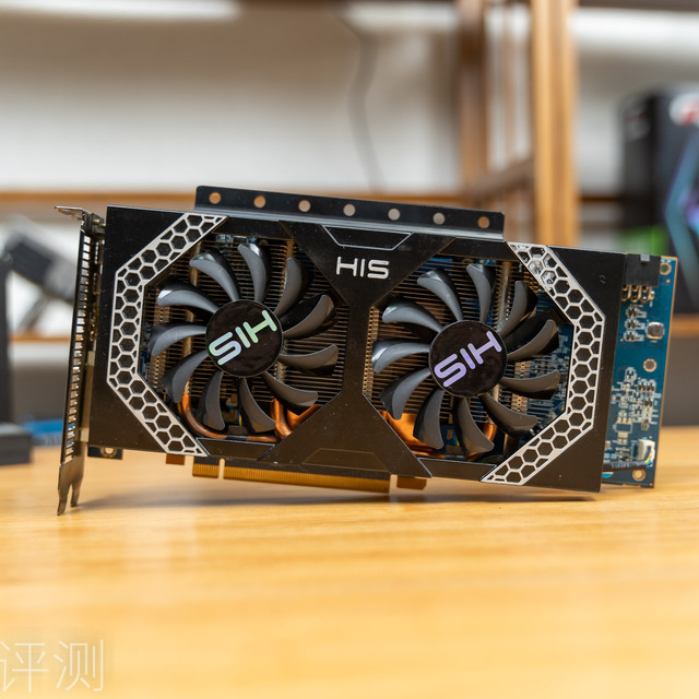 显卡买不起，旧卡修修还能用、基恩希仕HIS R9 270X显卡 更换散热