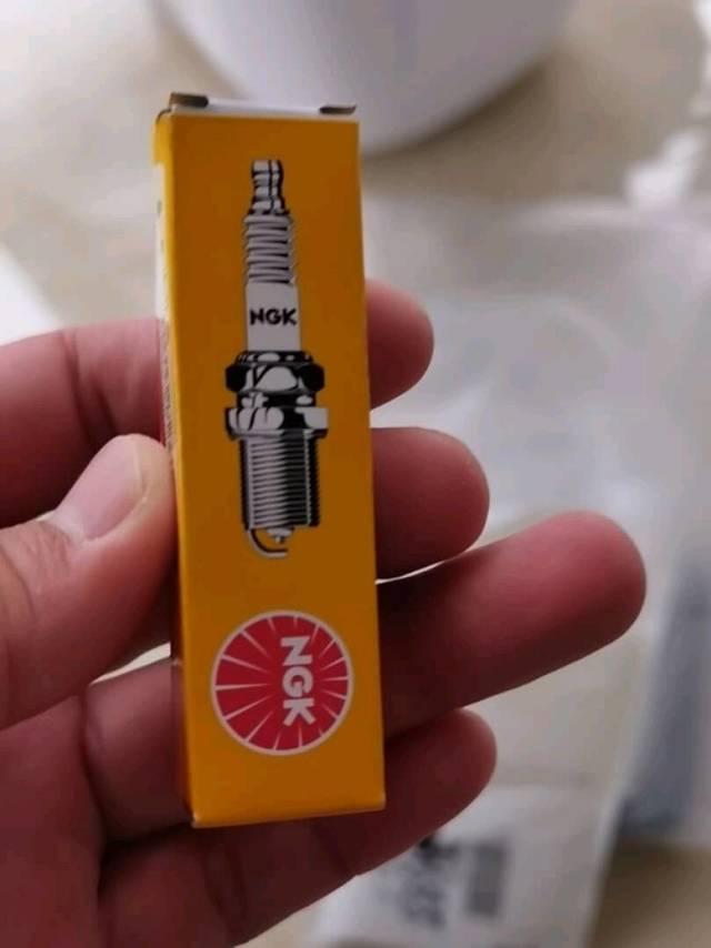 NGK火花塞很好用