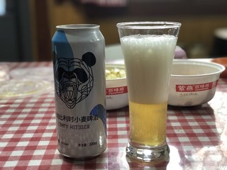 喝点啤酒007熊猫精酿安逸比利时小麦啤酒