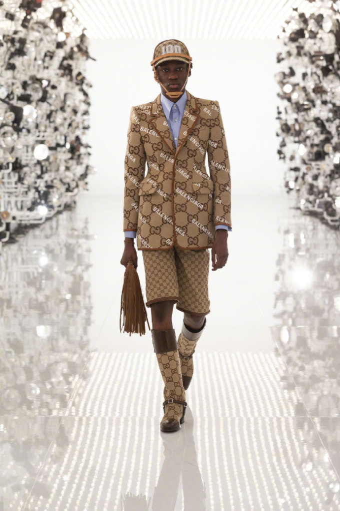 Gucci 100周年,推出全新系列《Aria-时尚咏叹调》,还有Balenciaga元素互换