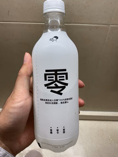 真正无糖，喜小茶气泡水