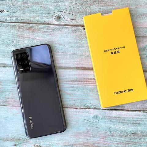 realme V13体验，一款极致均衡的高性价比5G千元机