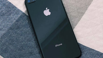 iPhone 8 plus 老当益壮否