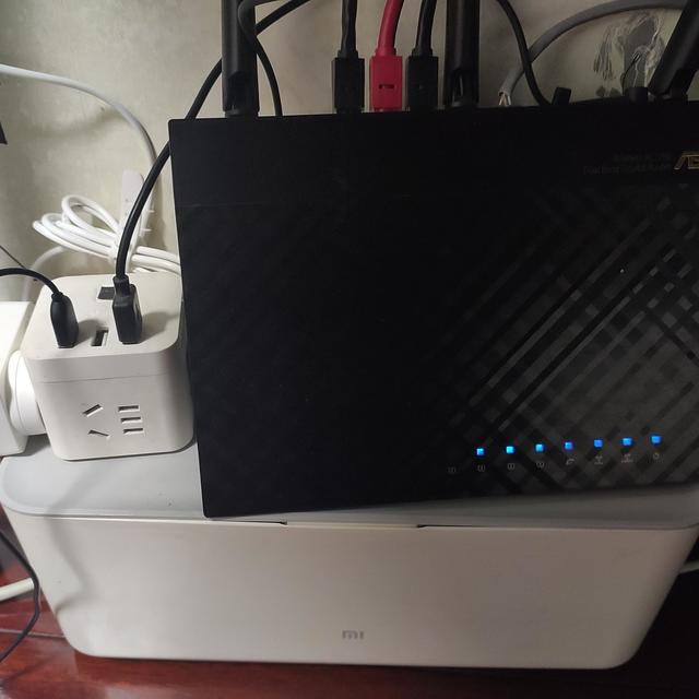 数码爱好者的房间插座布线