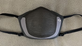 大脸救星：欧克利Oakley MSK2口罩真人秀