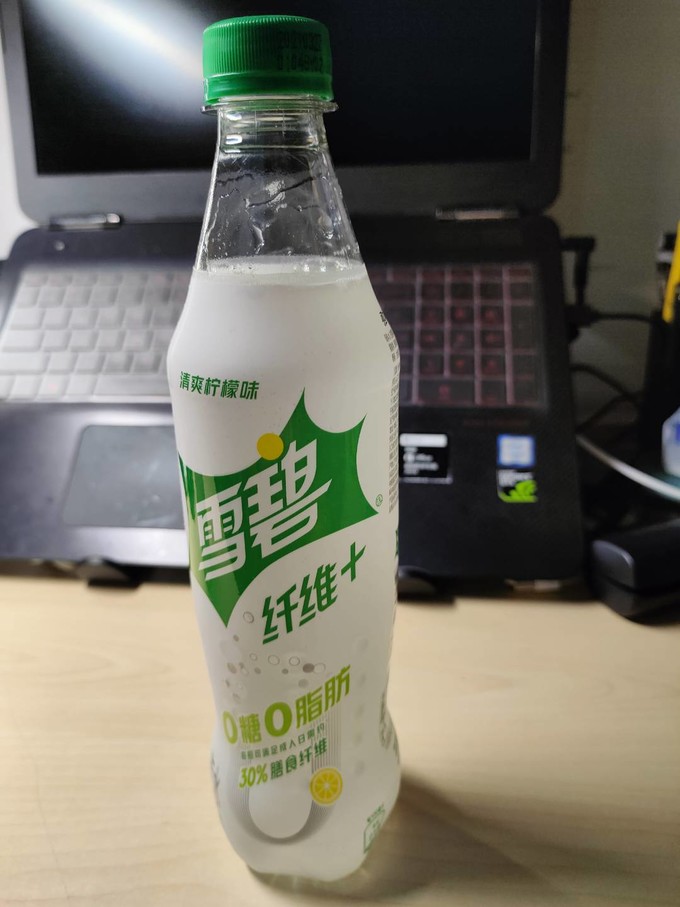 雪碧碳酸饮料