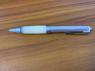 用过最多年的笔，uni sxn-1000