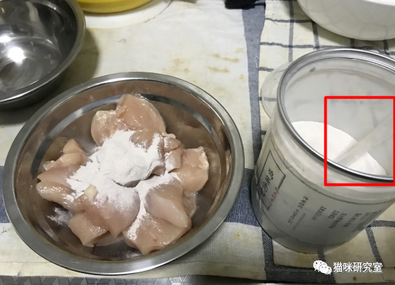 鸡胸肉猫饭的配制方法，懒人专用【无骨头猫饭通用配方】