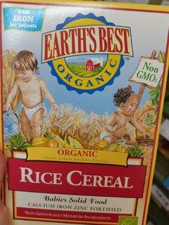 营养丰盛的婴儿米粉，适合宝宝品尝