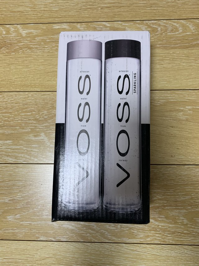 贵妇级饮用水，一瓶voss好喝又好看