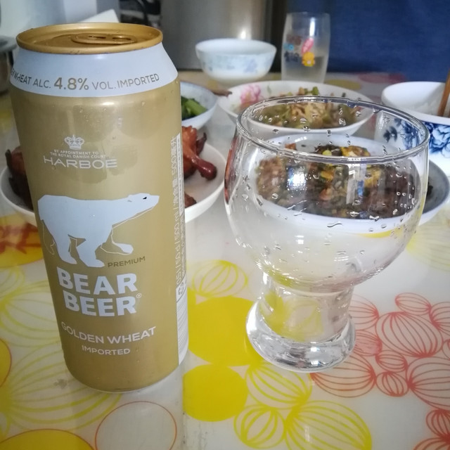 豪铂熊金小麦啤酒特价时当口粮还行