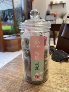 神价买一送一的蜜桃乌龙茶，价优又好喝