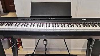 移动便携式电钢琴中黑马品牌——科瑞恩电钢琴D30上手体验！