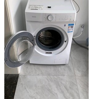 华凌 美的出品 滚筒洗衣机全自动 